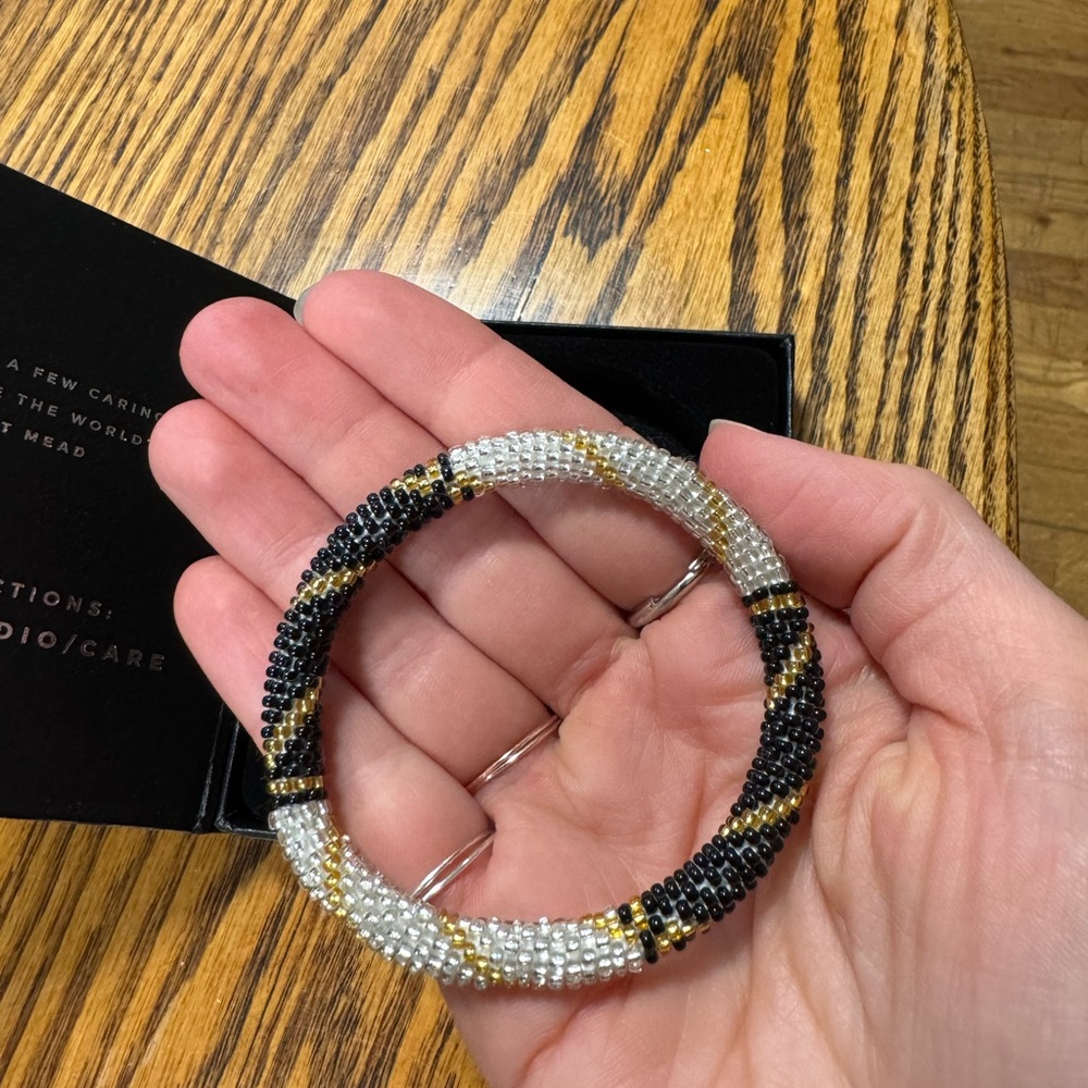 Nogu Beaded Women’s Bracelet